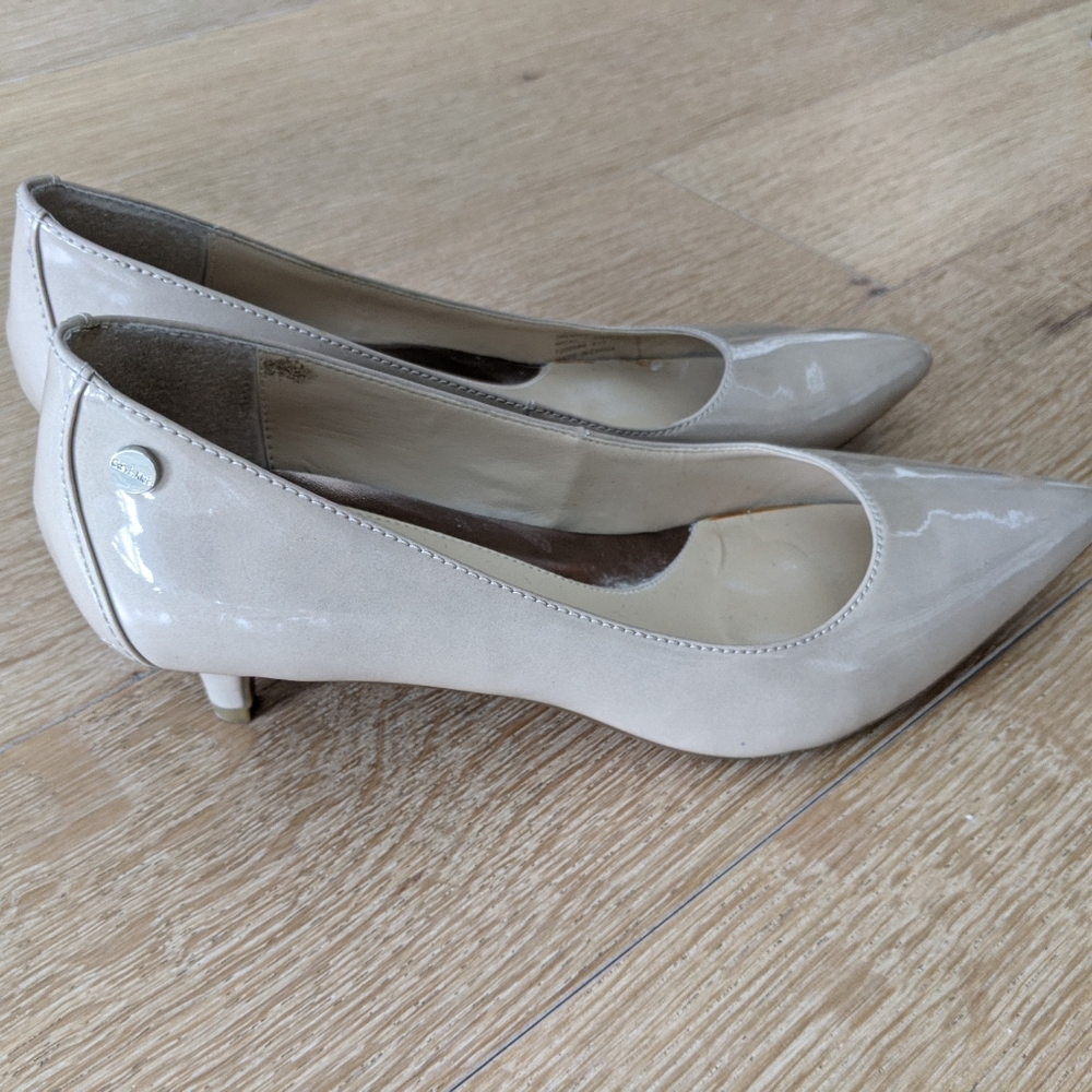 Calvin Klein beige pumps size 5.5 M